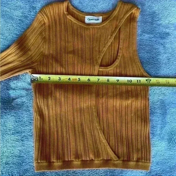 Open Edit Asymmetric Keyhole One Sleeve Sweater in Orange Inca Size X-Small NWT - Picture 6 of 10